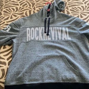 I’m selling hoodies jackets and jeans ..